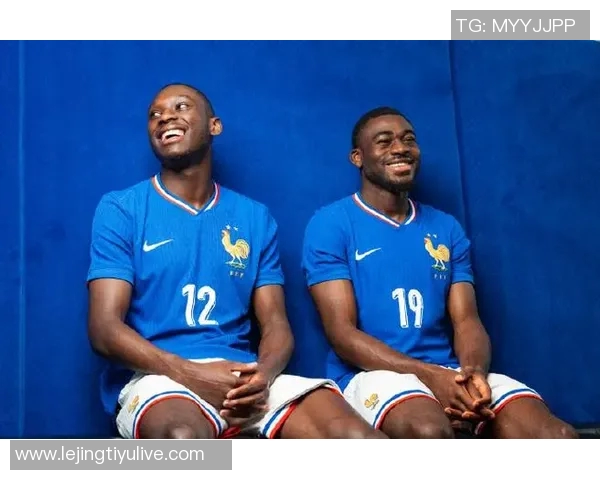 福法纳盛赞帕尔默实力堪比姆巴佩和登贝莱称其如外星人般出色